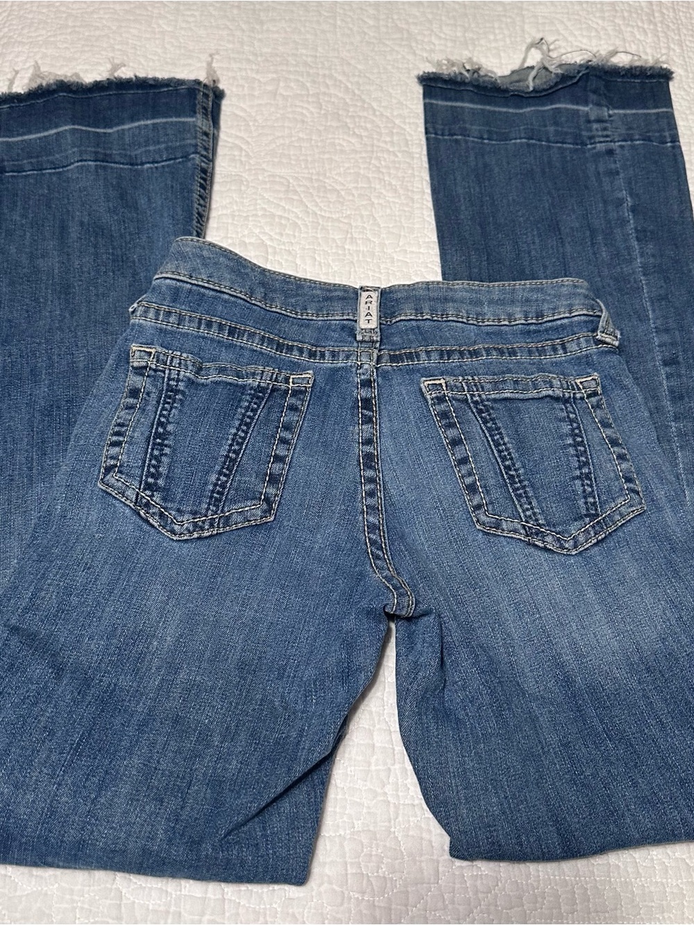 Ariat Rylee Wide Jean Eleanor Wash Women’s Wide Leg Denim Raw Hem